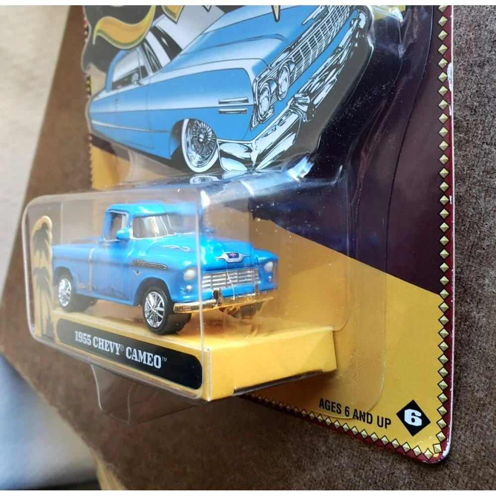 2003 Johnny Lightning 1955 CHEVY CAMEO SCRAPIN’ Blue Chevrolet Pickup Truck 1:64